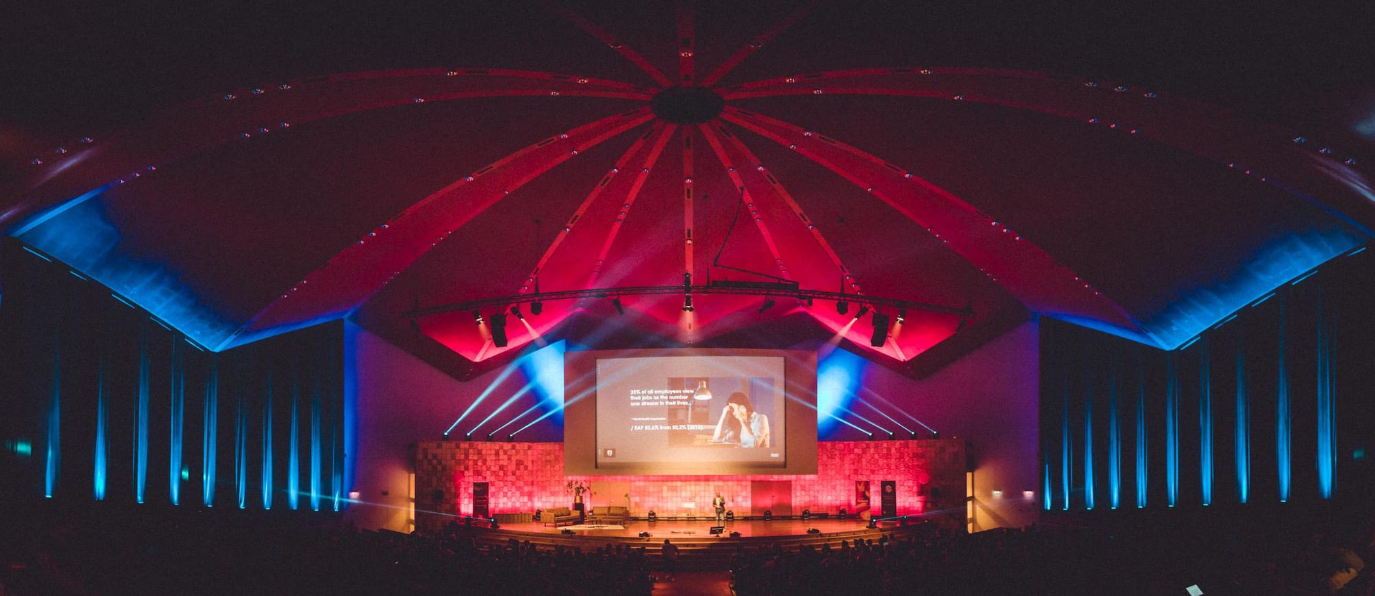 A wide view of a full auditorium during an ETC summit at Erasmus University Rotterdam